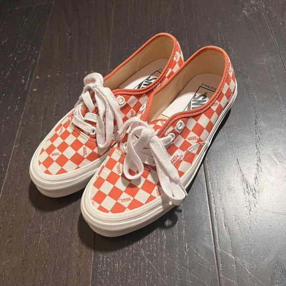 Vans Shoes - VANS ANAHEIM FACTORY AUTHENTIC CHECKERBOARD sneakers US 7 white orange